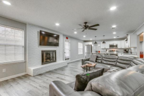 Pensacola Home with Private Yard 7 Mi to Downtown!